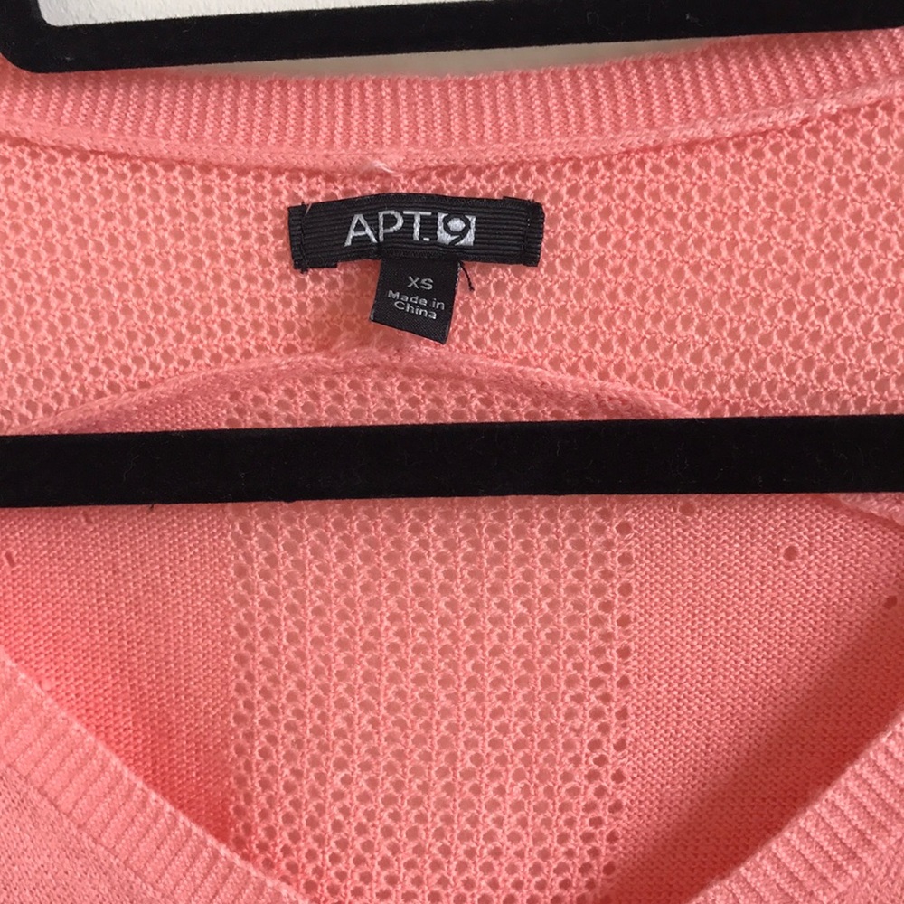 APT 9 sweater - Picture 4 of 10